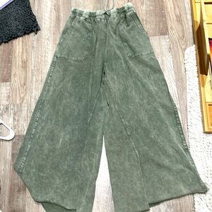 Easel wide leg pants